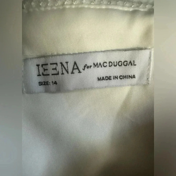 Mac Duggal Ieena White Beaded Cuff Drop Shoulder Faux Wrap Gown 2657 sz 14 NWT - Picture 8 of 11